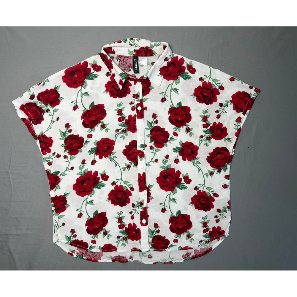 H&M Divided Red Rose Floral Button Down Shirt White Viscose Size 2 Cap Sleeve